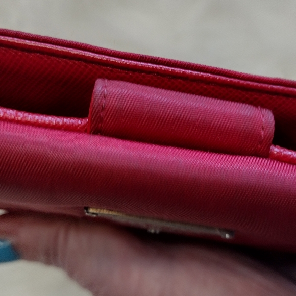 PRADA NYLON WALLET w/CERTIFICATION CARD - Picture 10 of 16